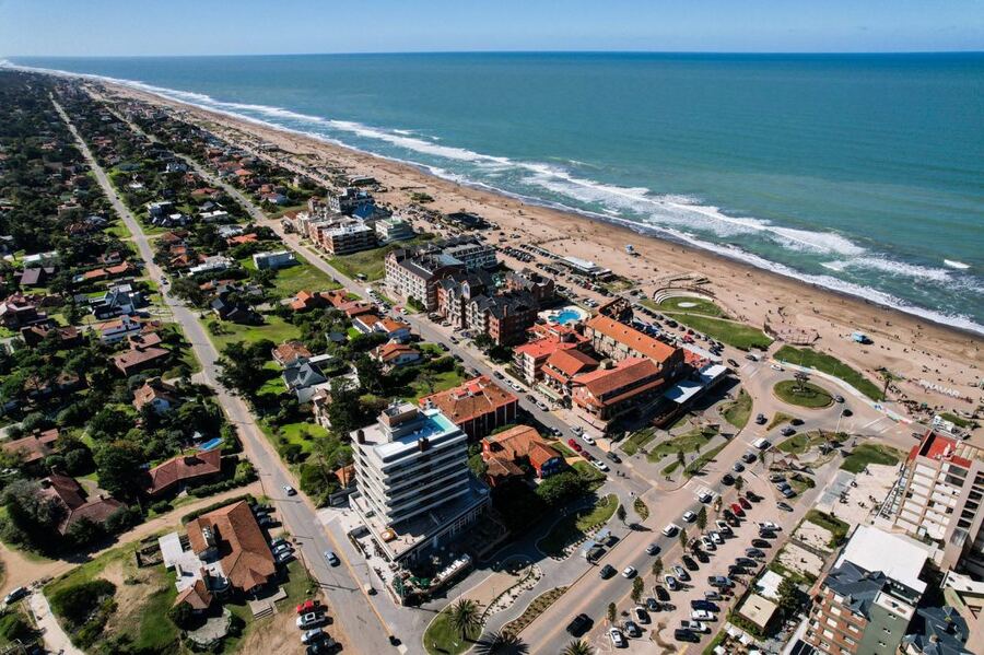 Pinamar: Lanzan beneficios impositivos para habilitaciones de comercios