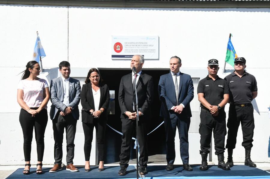 La provincia inauguró un nuevo centro de formación profesional destinado a agentes penitenciarios