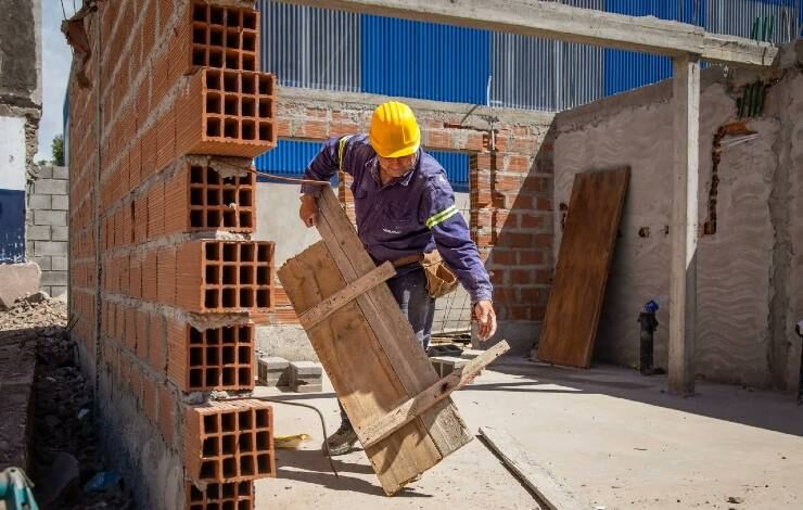 Quilmes: Continúa la obra de construcción de 11 viviendas en Barrio Azul