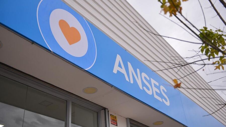 ANSES: Cuando cobran los jubilados, pensionados y asignaciones