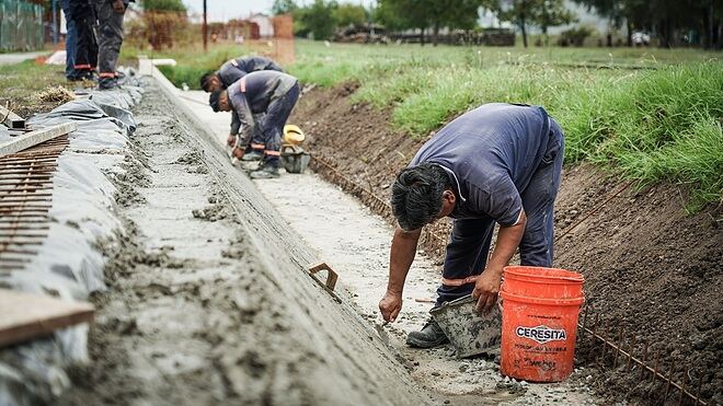 Escobar: Avanzan las obras para ampliar la capacidad del reservorio de Garín