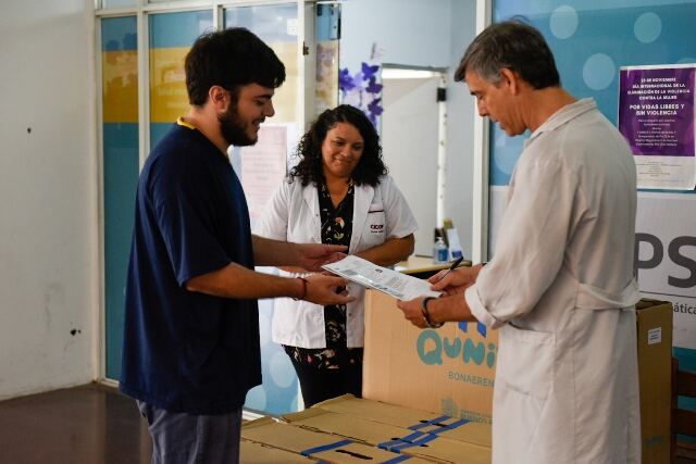 Comenzó la entrega de kits del programa Qunita bonaerense
