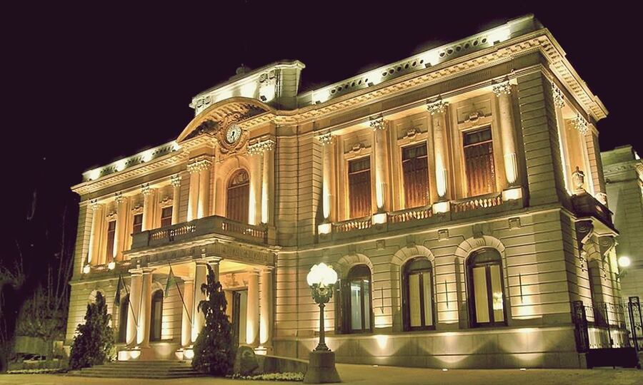 Tandil: El municipio continúa con la búsqueda de profesionales