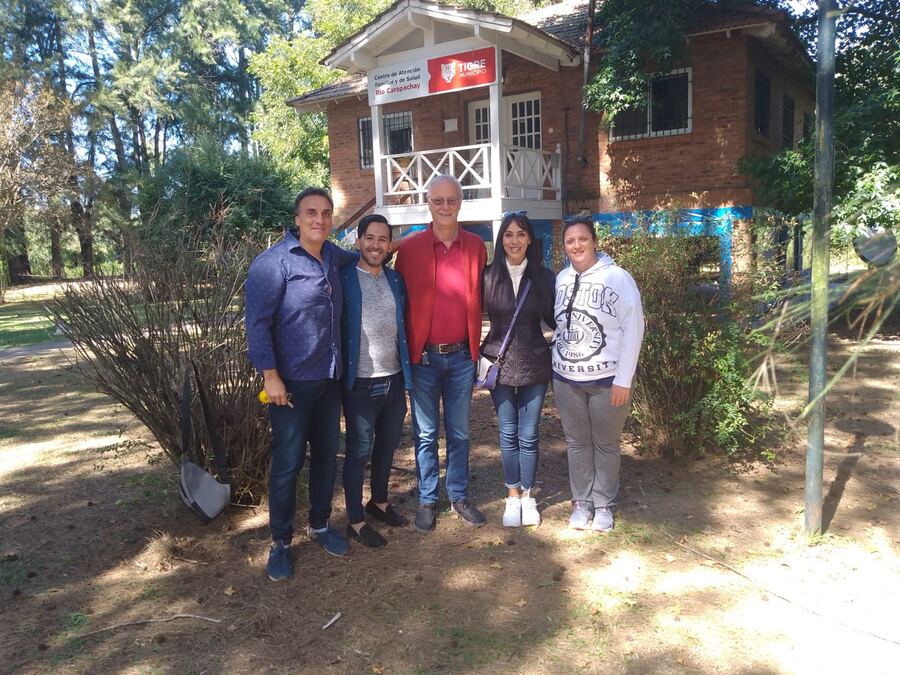 Tigre: Daniel Gollán recorrió los CAFyS de Islas para analizar su situación y trabajar en sus remodelaciones