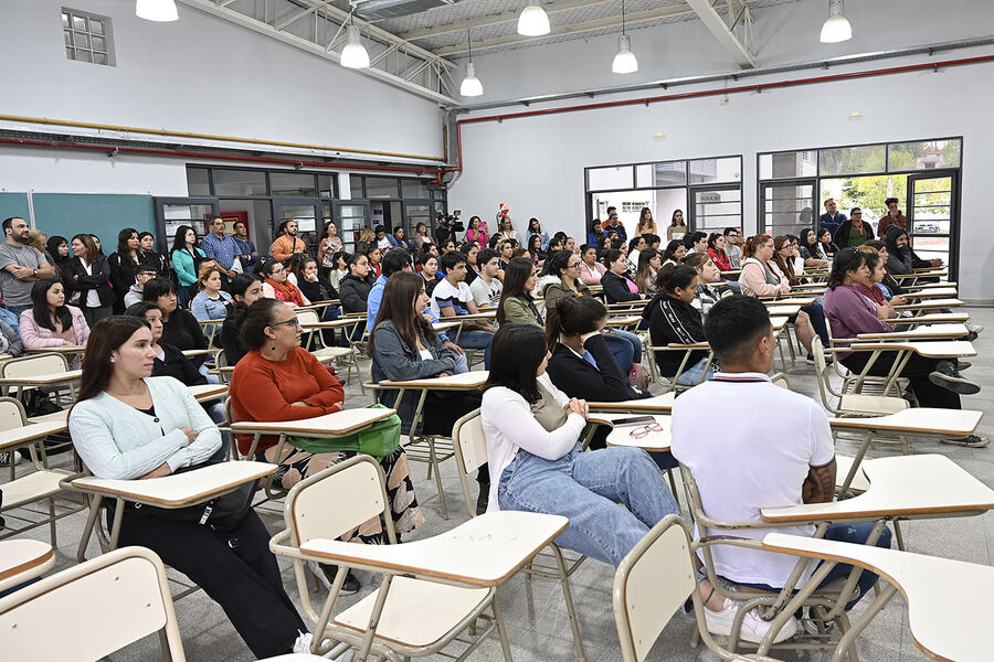 Tigre: El Municipio y la Provincia lanzaron el Profesorado de Educación Primaria en el CUT