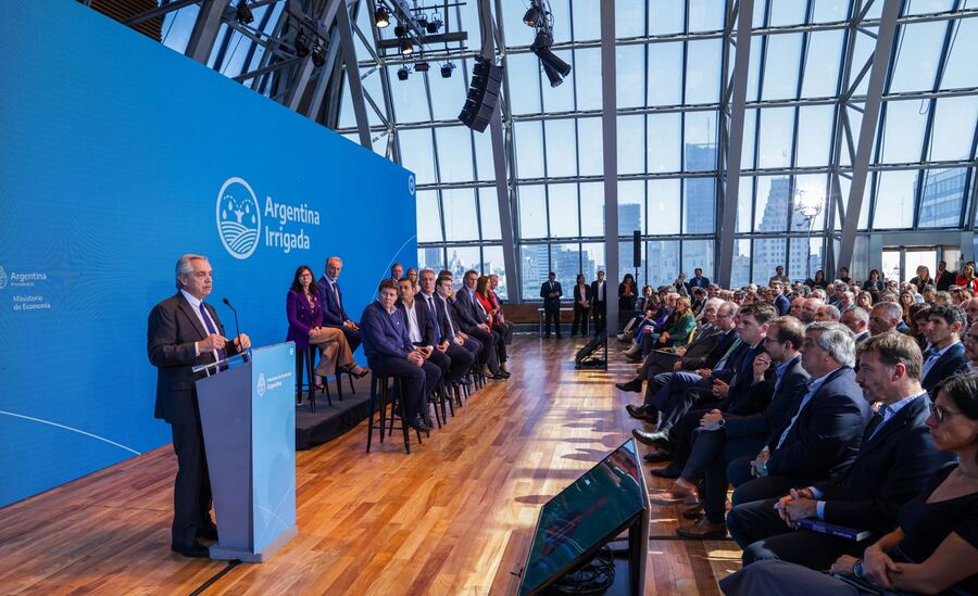 Alberto Fernández presentó el Plan Integral Argentina Irrigada que beneficia a más de 50 mil productores