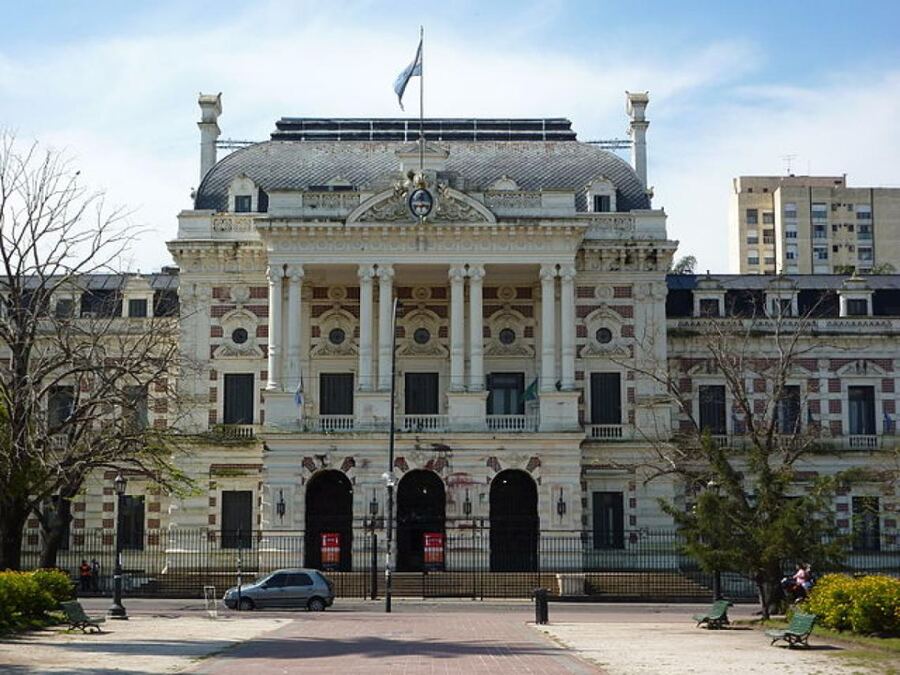 La Provincia y gremios docentes se reúnen para revisar el acuerdo salarial