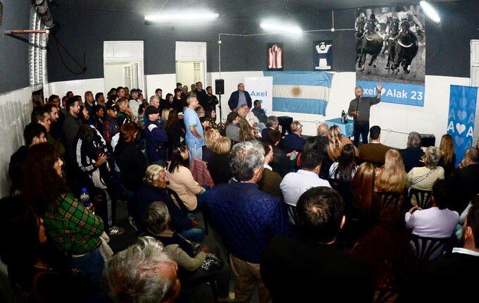 Julio Alak: "Por impulso del gobernador Kicillof pusimos en valor el Hipódromo de La Plata"
