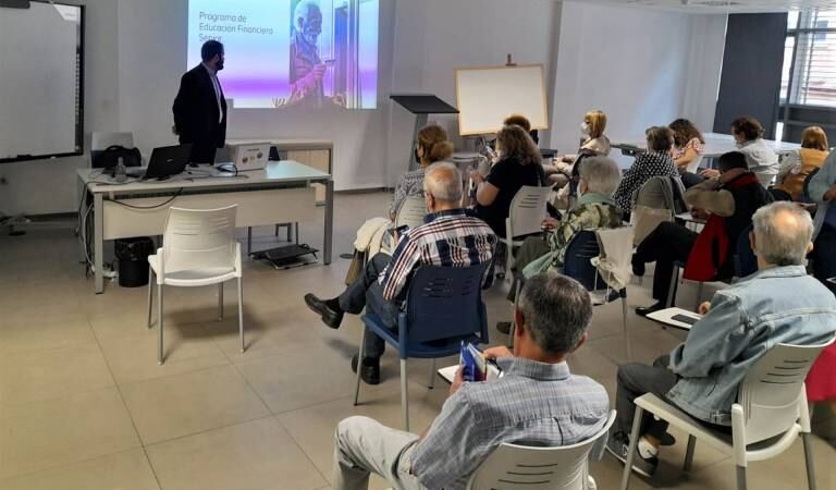 El Centro Universitario Regional Lobos realizará un curso sobre Inclusión Financiera
