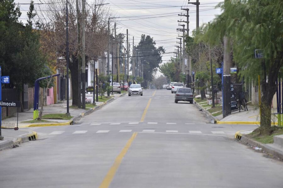 Malvinas Argentinas: Inauguraron el tercer tramo de la repavimentación de la calle Eva Perón
