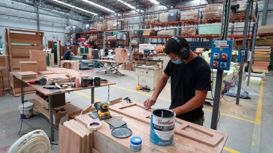 La industria pyme creció 0,3% anual en mayo