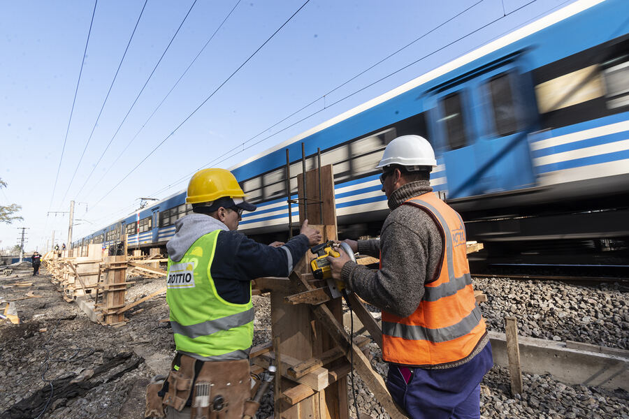 Almirante Brown: Avanza la construcción de la nueva estación de trenes