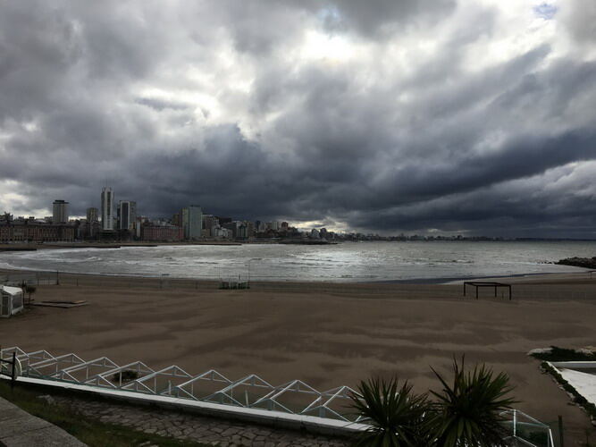 Hay alerta amarilla por tormentas en Mar del Plata y la Costa Atlántica