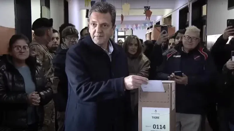 Sergio Massa votó en Tigre y llamó a participar de la elección