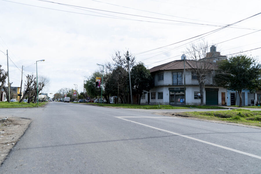 La Plata: Finalizan la pavimentación de la calle 167 entre 32 y 520, en Melchor Romero