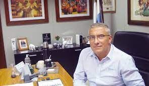 Aseguran que “es inviable” el día a día en el Laboratorio y no descartan cobrar un bono extra