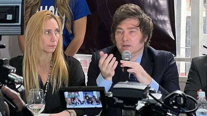Milei, sobre el FMI: "La contactaron a mi hermana para mantener una reunión"