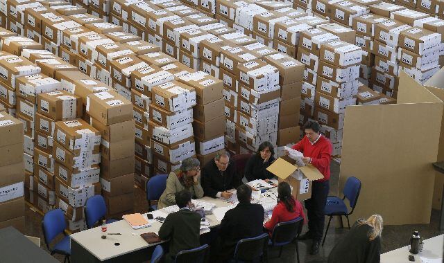 Advierten que los primeros resultados de las PASO podrían demorarse
