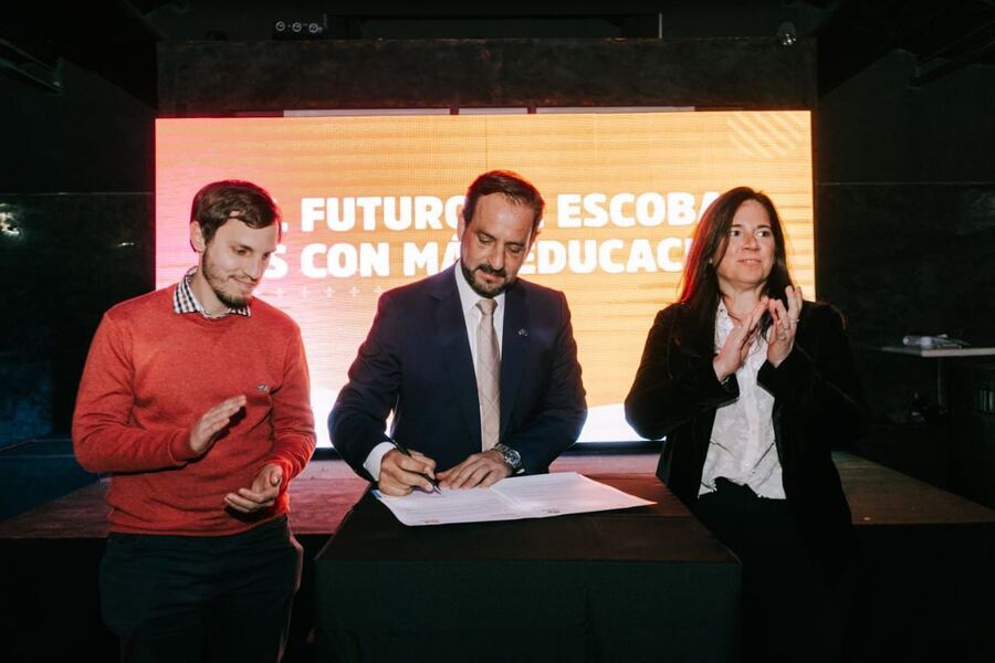 Escobar: Anuncian la creación de la UNI Esco, la primera universidad propia del partido
