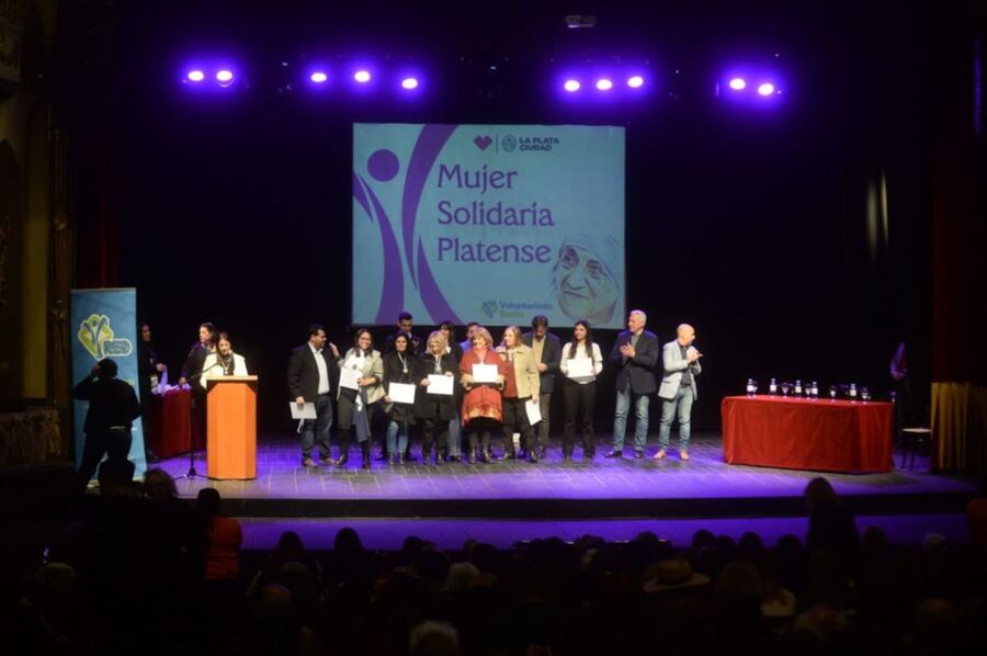 Escribana platense reconocida como una de "las mujeres solidarias 2023"