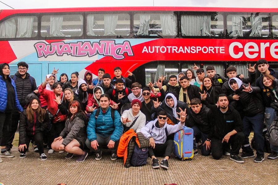 Tapalqué: Estudiantes secundarios disfrutaron del viaje de fin de curso