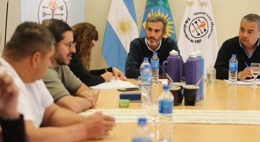 Madariaga: Acuerdan un 18% de aumento salarial para octubre