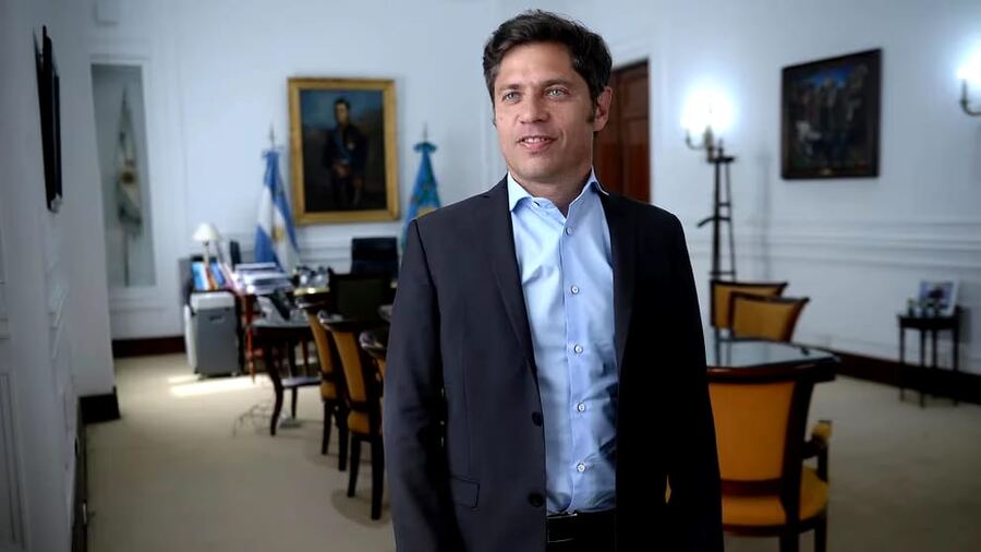 Kicillof: "Proponer cargos por la televisión a los demás partidos habla de lo amateur que es Milei"