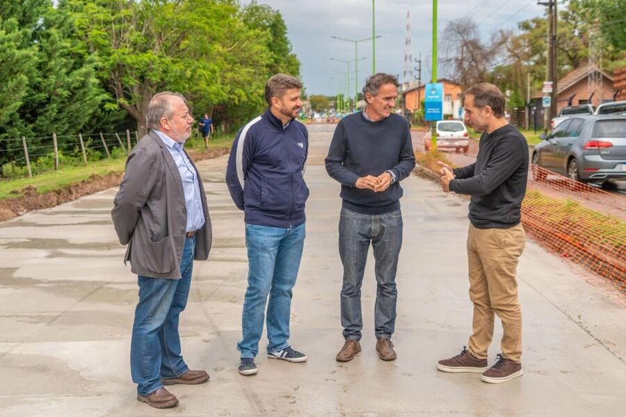 Campana: Katopodis y Abella recorrieron el inicio de la reconstrucción de la Ruta 4