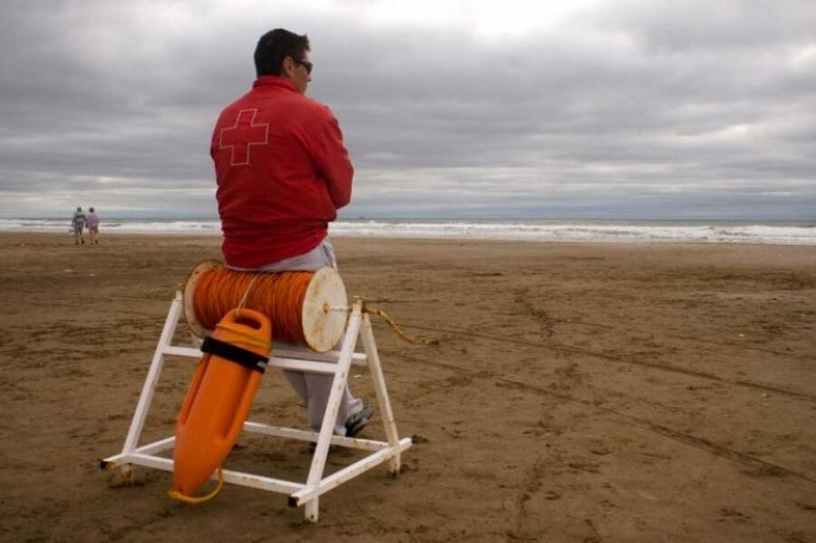 Mar del Plata: Comenzó operativo de seguridad en las playas públicas y privadas