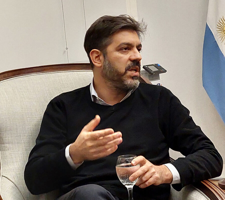 La Provincia evalúa lanzar su propia moneda