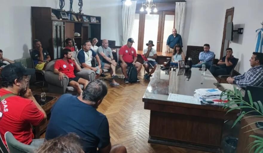 Necochea: Los guardavidas levantaron el paro tras reunirse con el intendente
