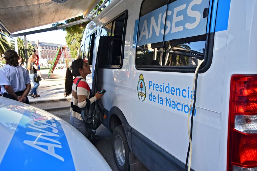 Anses: Quiénes cobran sus haberes este lunes 15 de enero