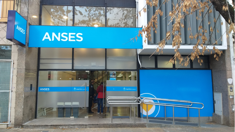 ANSES: Continúa el calendario de pagos para pensionados y titulares de asignaciones