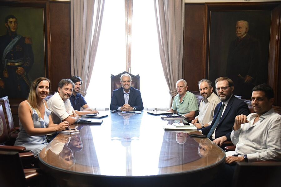 La Plata: Alak se reunió con Tribunal de Cuentas para fortalecer mecanismos de transparencia