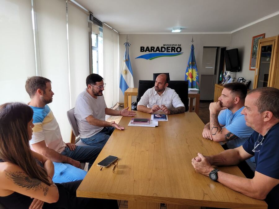Baradero: Avanzan con la normativa que prohíbe vender combustible a motociclistas sin casco