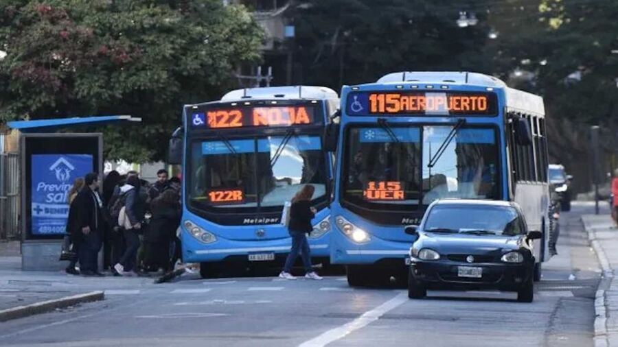 La UTA convocó a un paro de colectivos por 24 horas para el martes