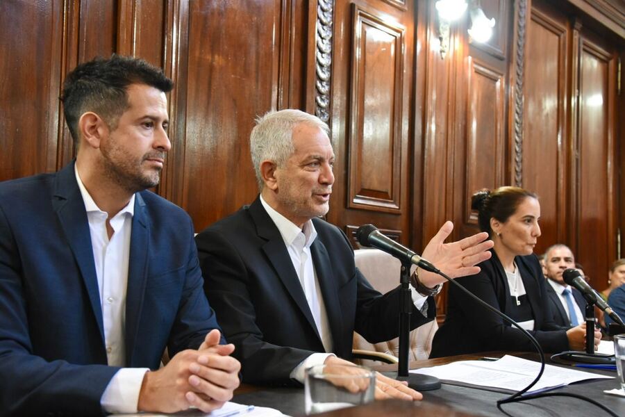 La Plata: Julio Alak inauguró las sesiones y anunció un plan de 50 obras