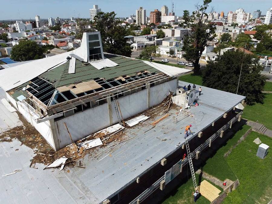 Olavarría: Continúan los trabajos de reparación en la Escuela Secundaria 6 y 8