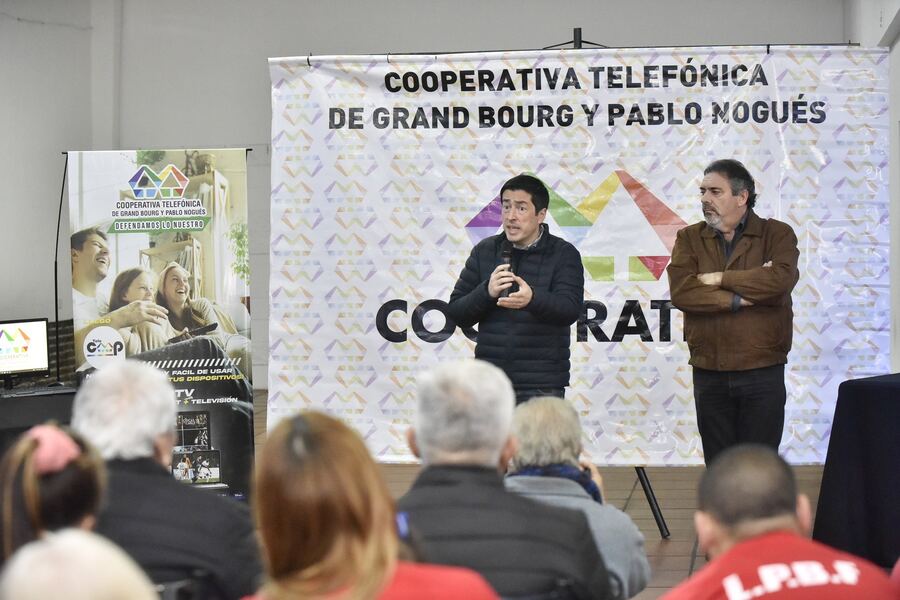 Malvinas Argentinas: Entregaron equipamiento a instituciones intermedias