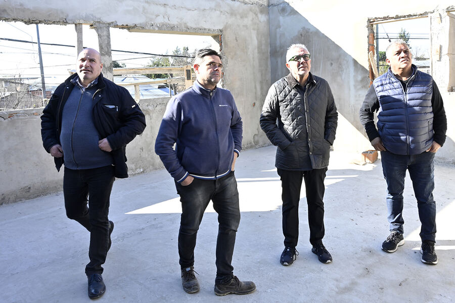 Vicente López: Incorporan nuevos desfibriladores automáticos para Defensa Civil
