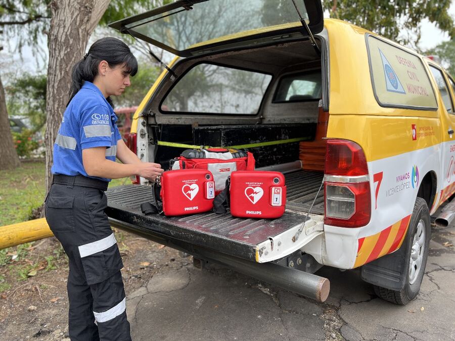 Vicente López: Incorporan nuevos desfibriladores automáticos para Defensa Civil