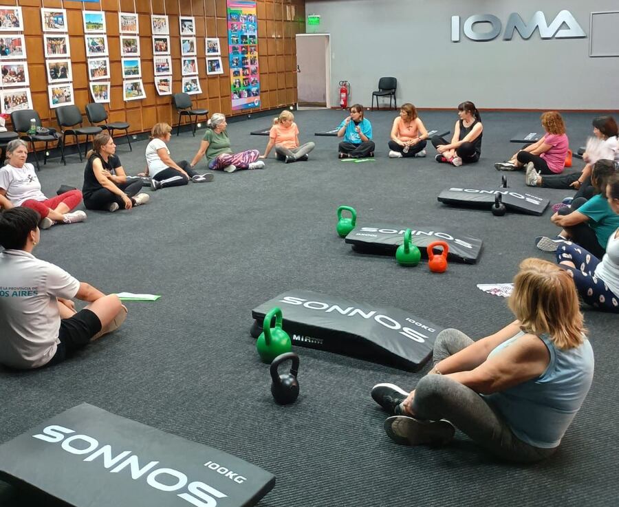 IOMA fortalece el bienestar de las personas mayores con talleres de salud y reflexión