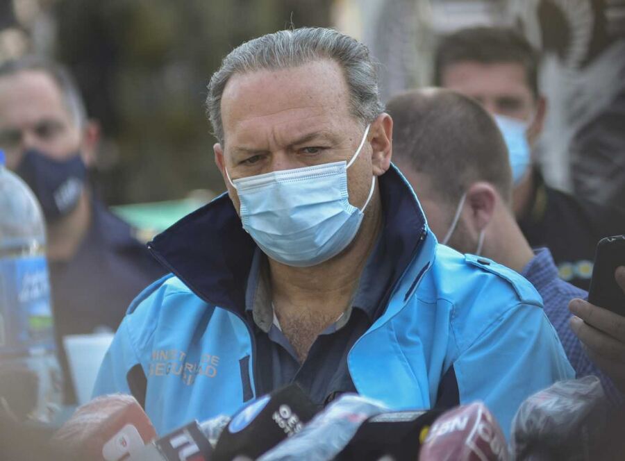 Berni volvió a pedir Fase 1 y alertó que el sistema no colapsó “porque se liberan 500 camas por pacientes muertos”