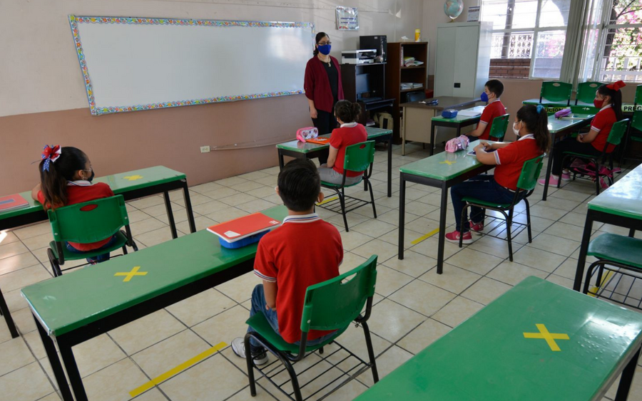 Clases presenciales: vuelven en diez distritos bonaerenses