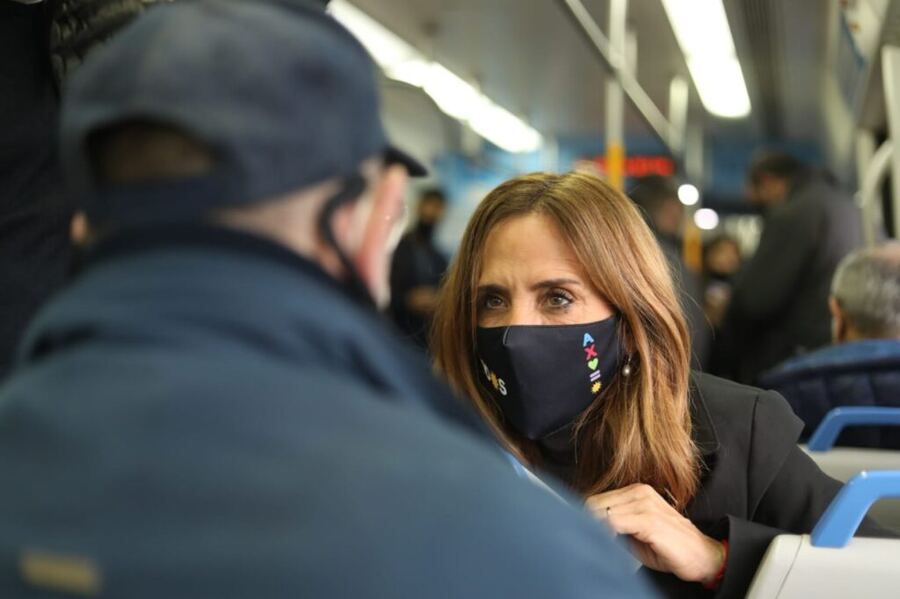 Tolosa Paz: “Santilli y Vidal no pueden tomarse el tren Roca y mirar a los ojos a los trabajadores”