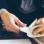 Bancarios reclaman por una mejora salarial