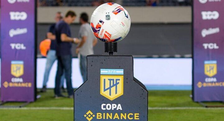 Hoy la Liga Profesional abre la fecha 15 con dos partidos