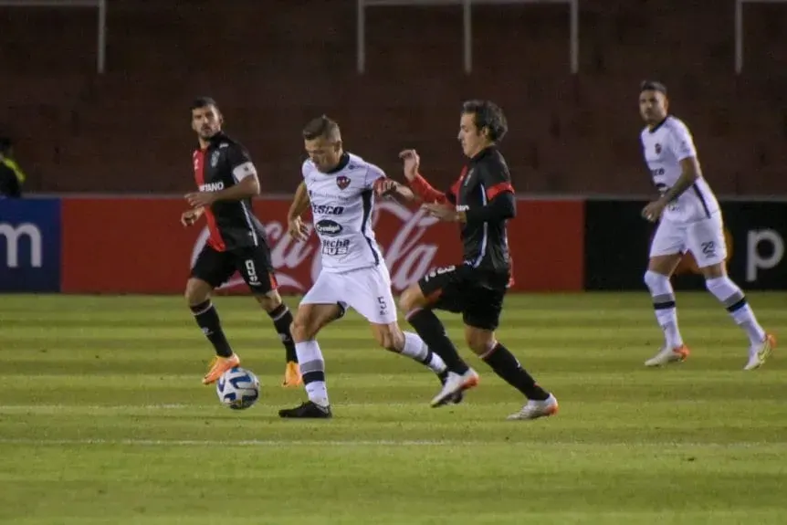 Patronato busca el pase a la Sudamericana en Colombia