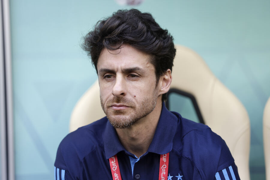 Pablo Aimar desmintió ser el protagonista del tuit viral "Buenas, ¿una poesía?" con un contundente mensaje