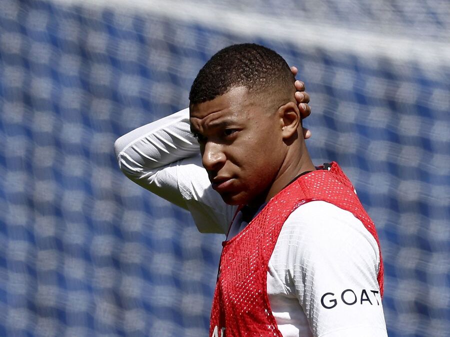 Mbappé rechazó la oferta de 1000 millones de euros de Al-Hilal